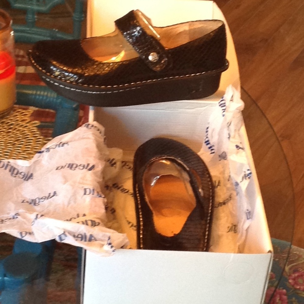 Algeria Mary Jane shoes